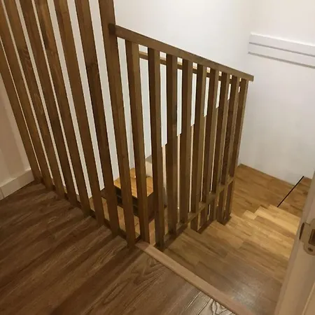 дворівневі на площі ринок Apartment