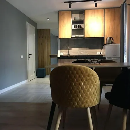 дворівневі на площі ринок *