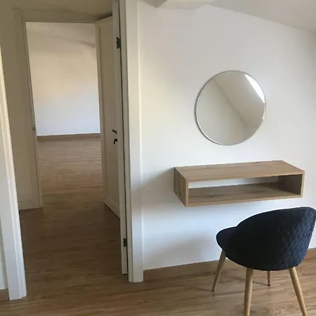 дворівневі на площі ринок شقة *