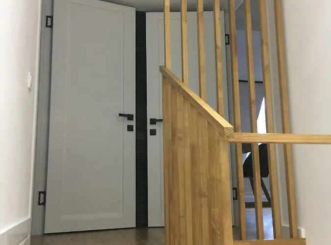 дворівневі на площі ринок *