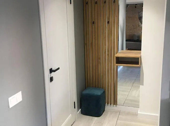 дворівневі на площі ринок Leópolis