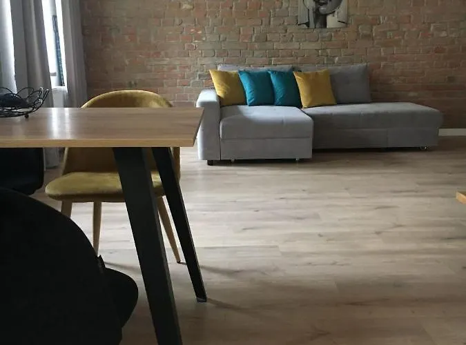 Apartament дворівневі на площі ринок