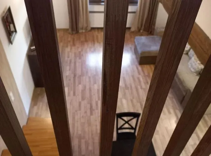 дворівневі на площі ринок Leópolis