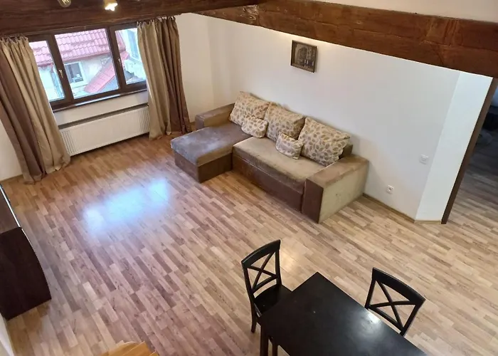 дворівневі на площі ринок * Leópolis